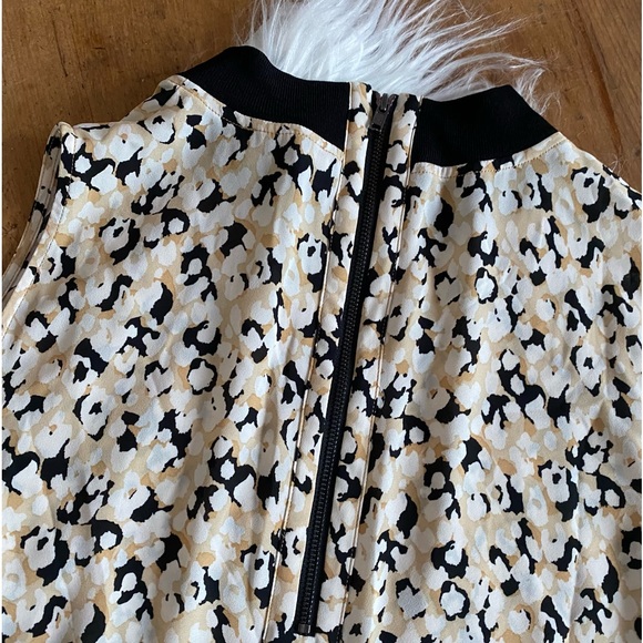 Loft Top - Picture 4 of 7